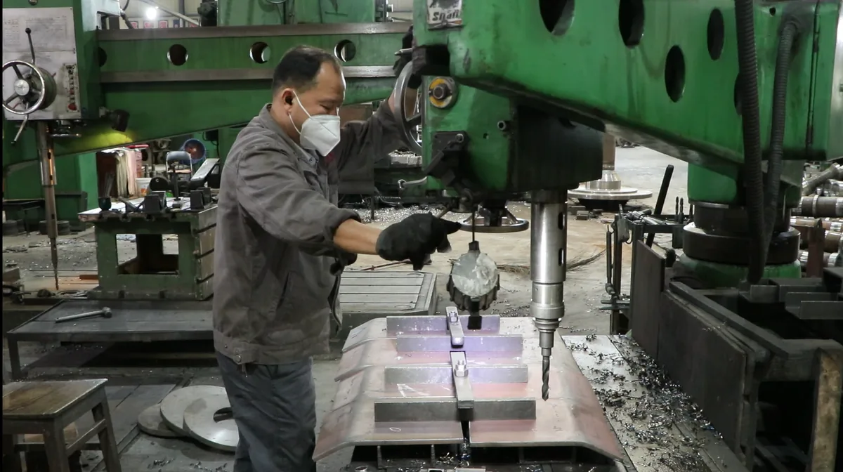 Cronus factory machining a large industrial sand machine component